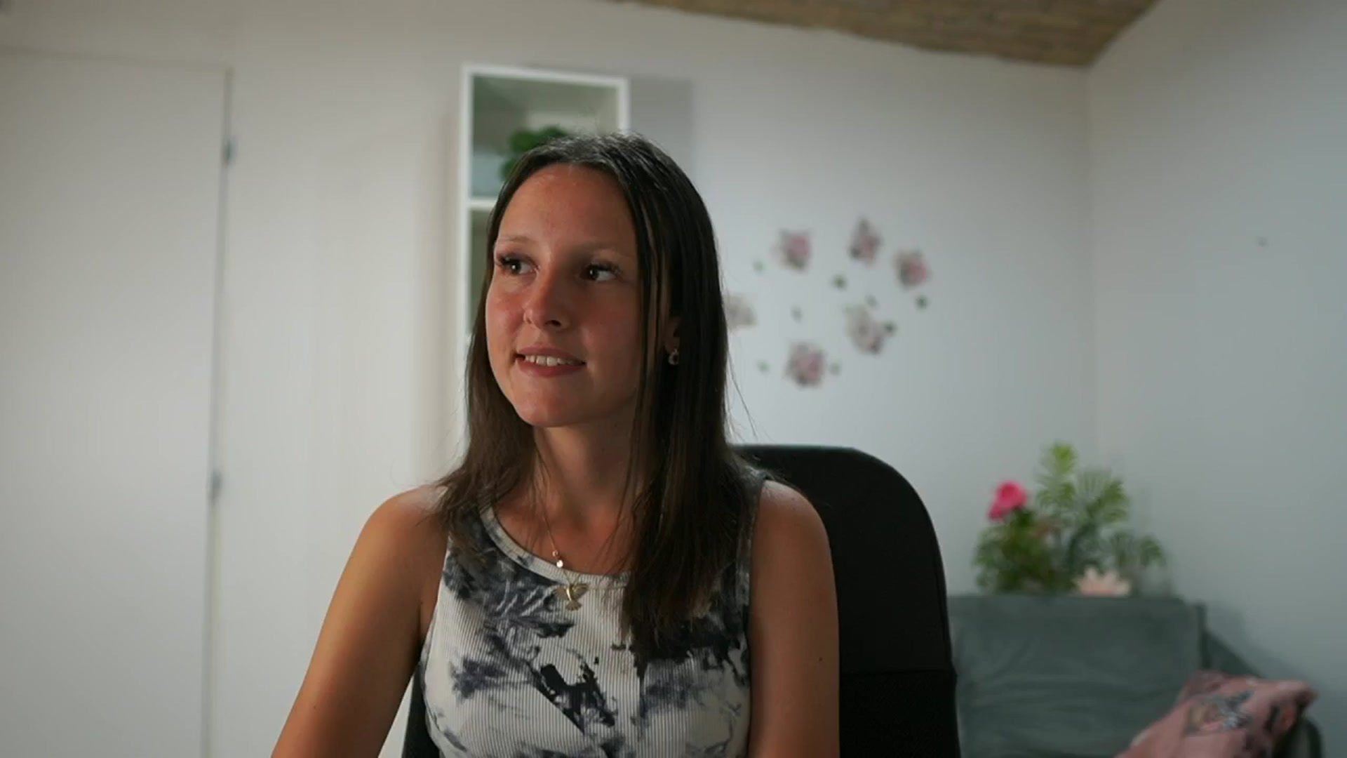 Gallery image thumbnail from Melissa__More's myfreecams stream on, 08/30/2024, 15:47 image 11 of 20