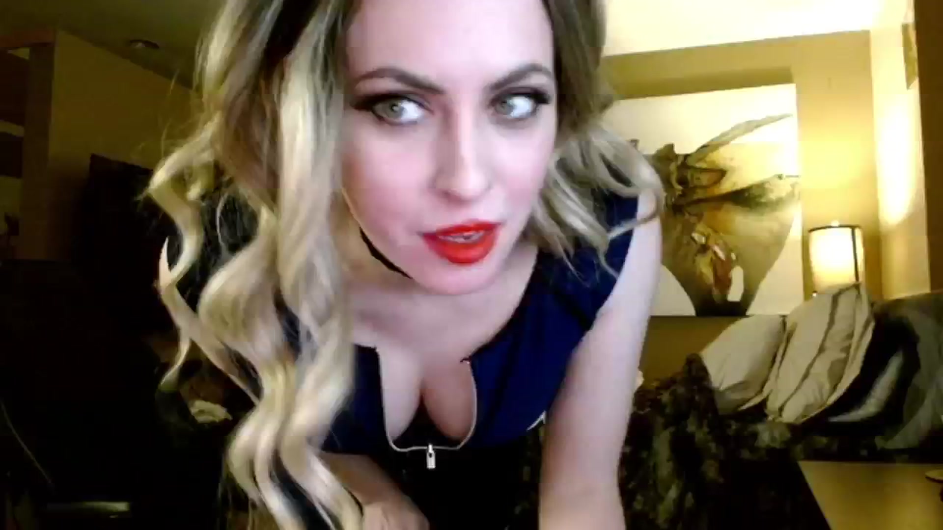 Gallery image thumbnail from Melissainlove's myfreecams stream on, 02/21/2025, 04:54 image 6 of 20