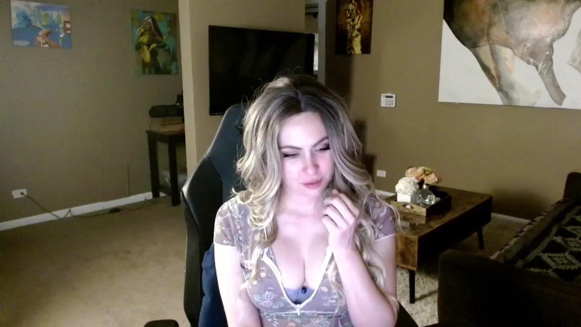 Gallery image thumbnail from Melissainlove's myfreecams stream on, 05/13/2025, 05:37 image 8 of 20