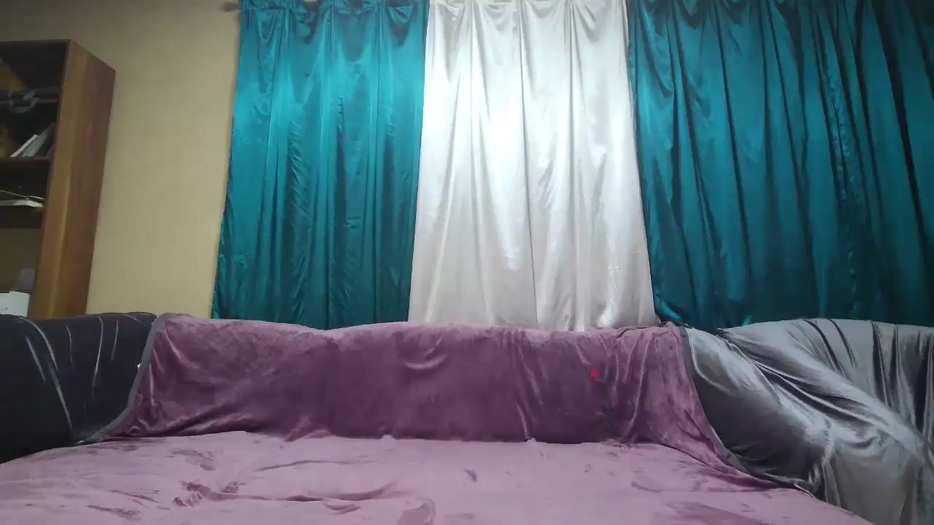 Gallery image thumbnail from Melissiah's myfreecams stream on, 07/07/2024, 15:03 image 17 of 20