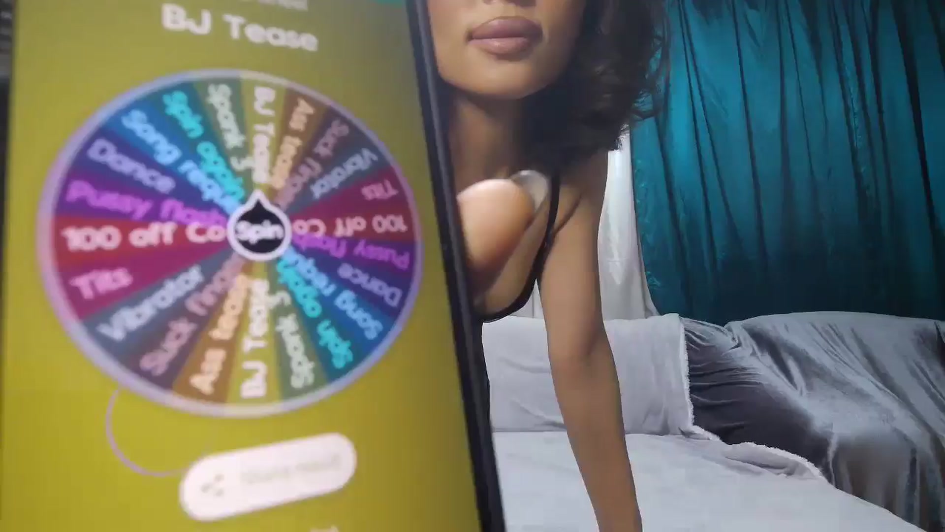 Gallery image thumbnail from Melissiah's myfreecams stream on, 03/20/2025, 14:42 image 11 of 20