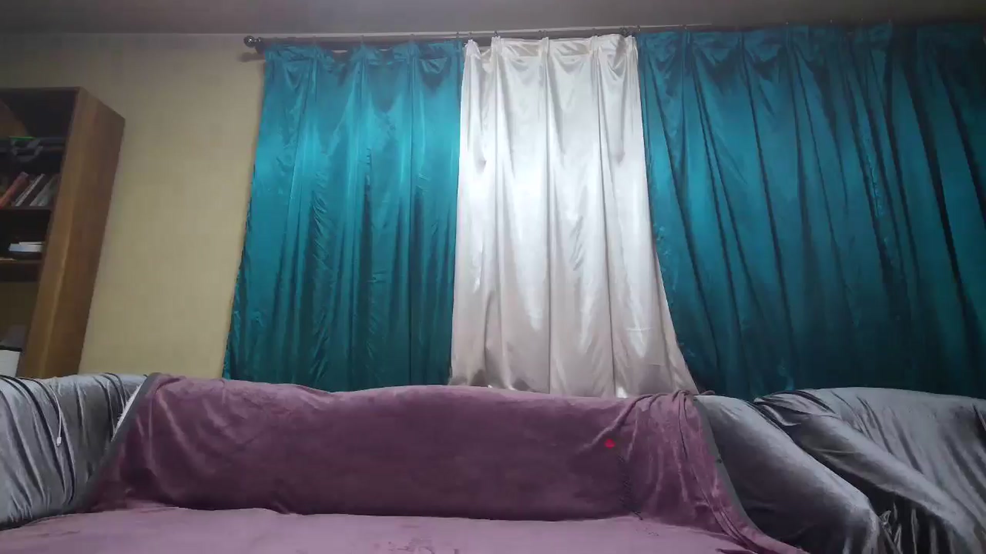Gallery image thumbnail from Melissiah's myfreecams stream on, 03/23/2025, 15:13 image 5 of 20