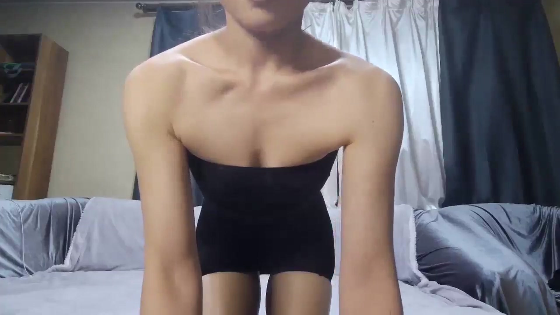 Gallery image thumbnail from Melissiah's myfreecams stream on, 05/16/2025, 15:49 image 12 of 20
