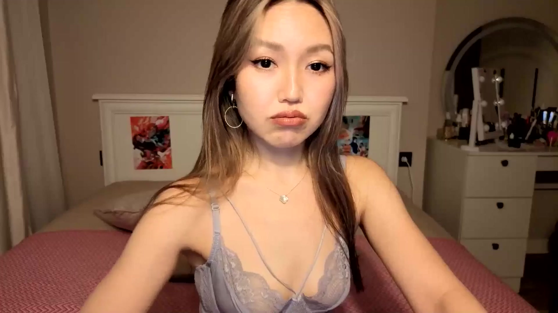 Gallery image thumbnail from Mellifluous_'s myfreecams stream on, 10/27/2025, 08:52 image 4 of 20