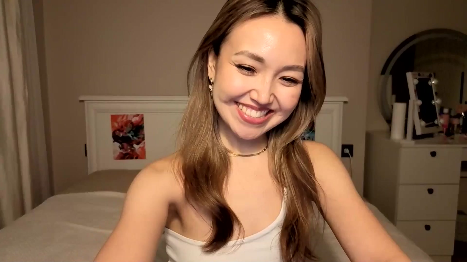 Gallery image thumbnail from Mellifluous_'s myfreecams stream on, 11/06/2025, 08:21 image 14 of 20