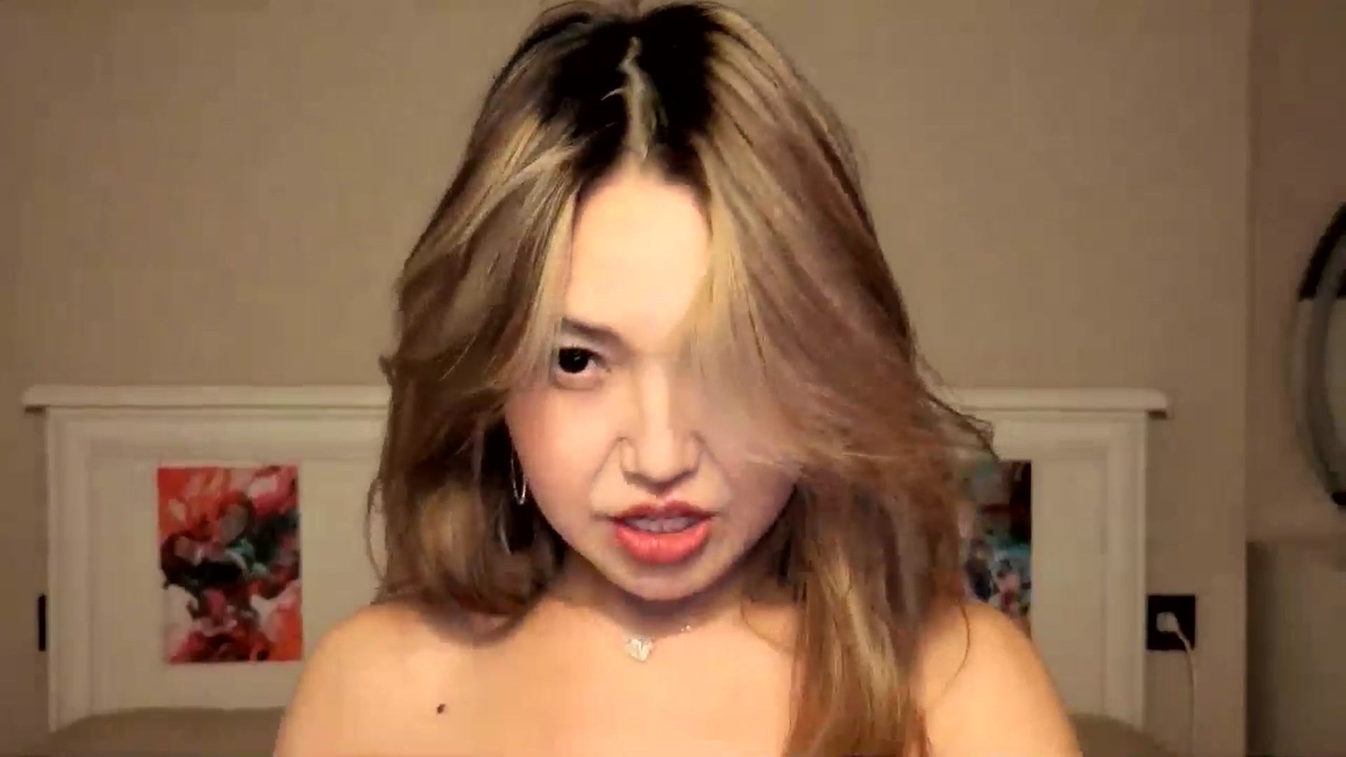 Gallery image thumbnail from Mellifluous_'s myfreecams stream on, 11/11/2025, 08:01 image 17 of 20