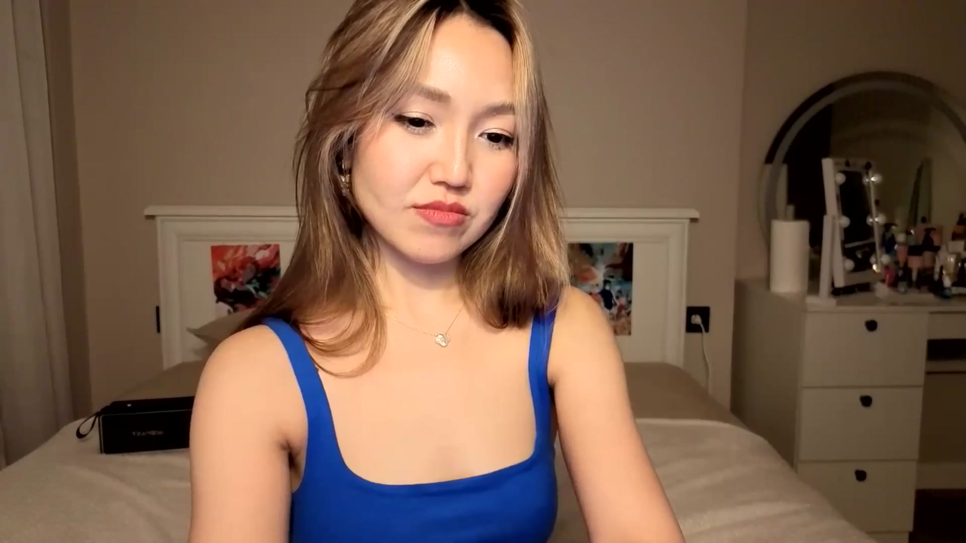 Gallery image thumbnail from Mellifluous_'s myfreecams stream on, 11/14/2025, 09:43 image 18 of 20