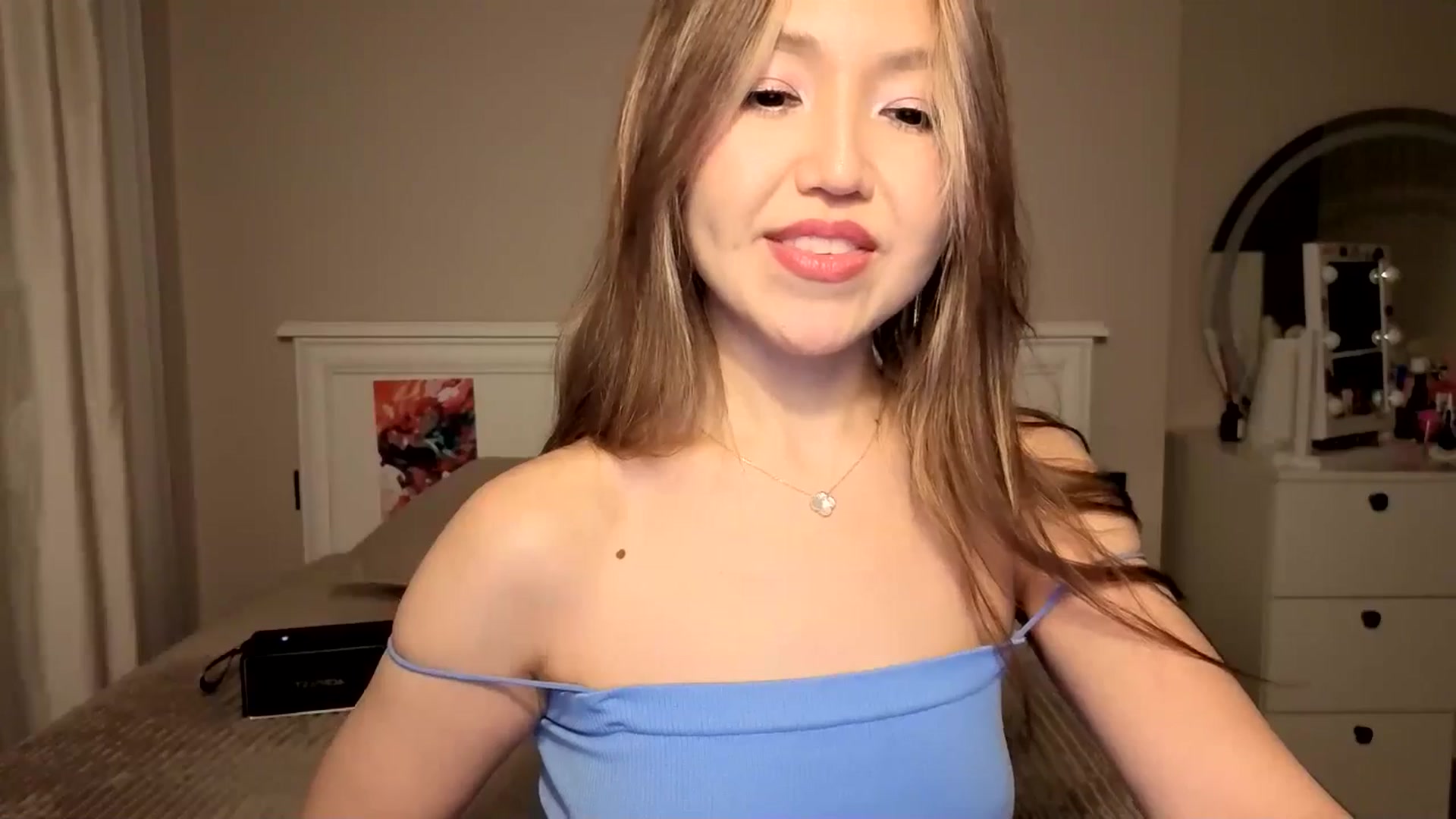 Gallery image thumbnail from Mellifluous_'s myfreecams stream on, 11/16/2025, 08:59 image 20 of 20
