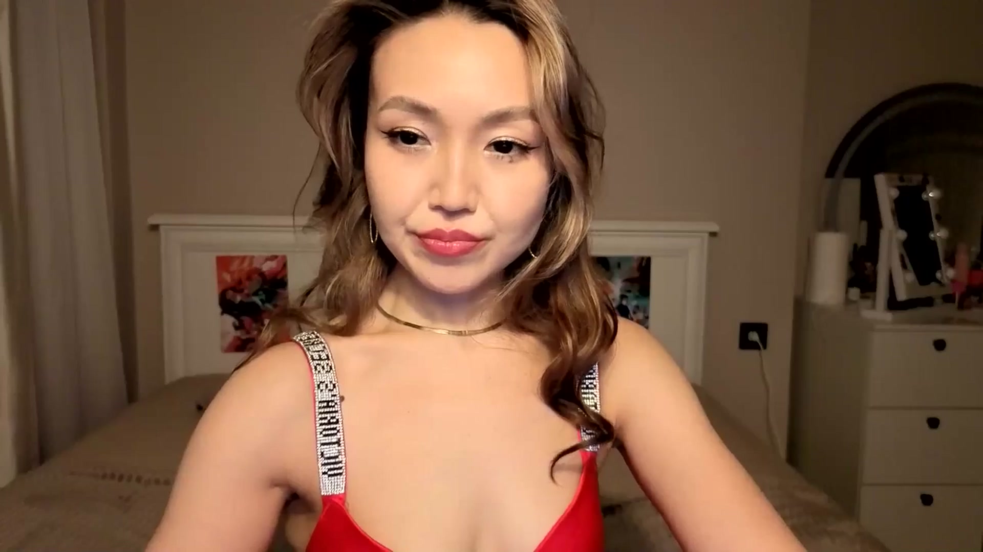 Gallery image thumbnail from Mellifluous_'s myfreecams stream on, 11/21/2025, 07:28 image 17 of 20