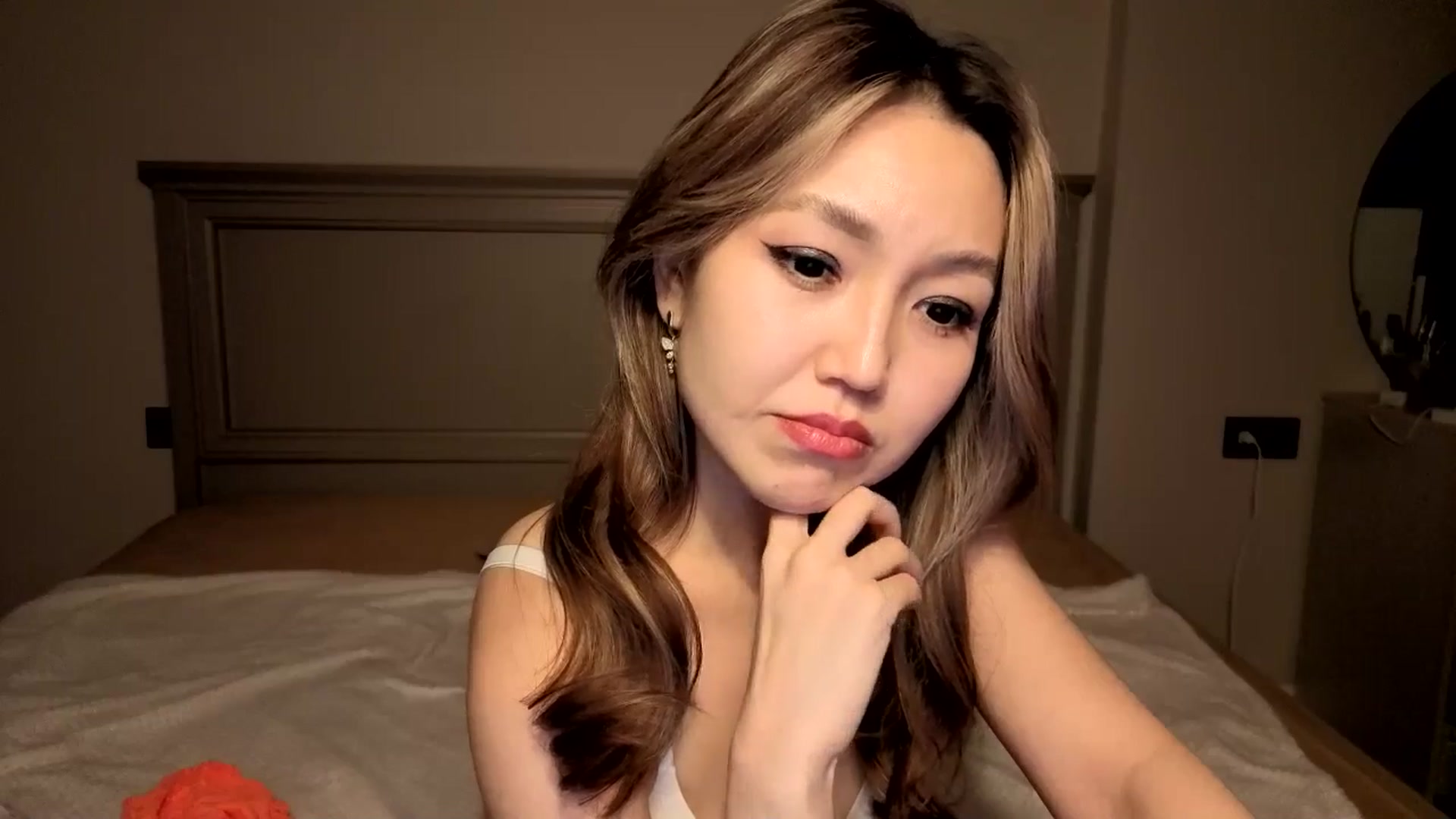 Gallery image thumbnail from Mellifluous_'s myfreecams stream on, 11/30/2025, 11:22 image 15 of 20