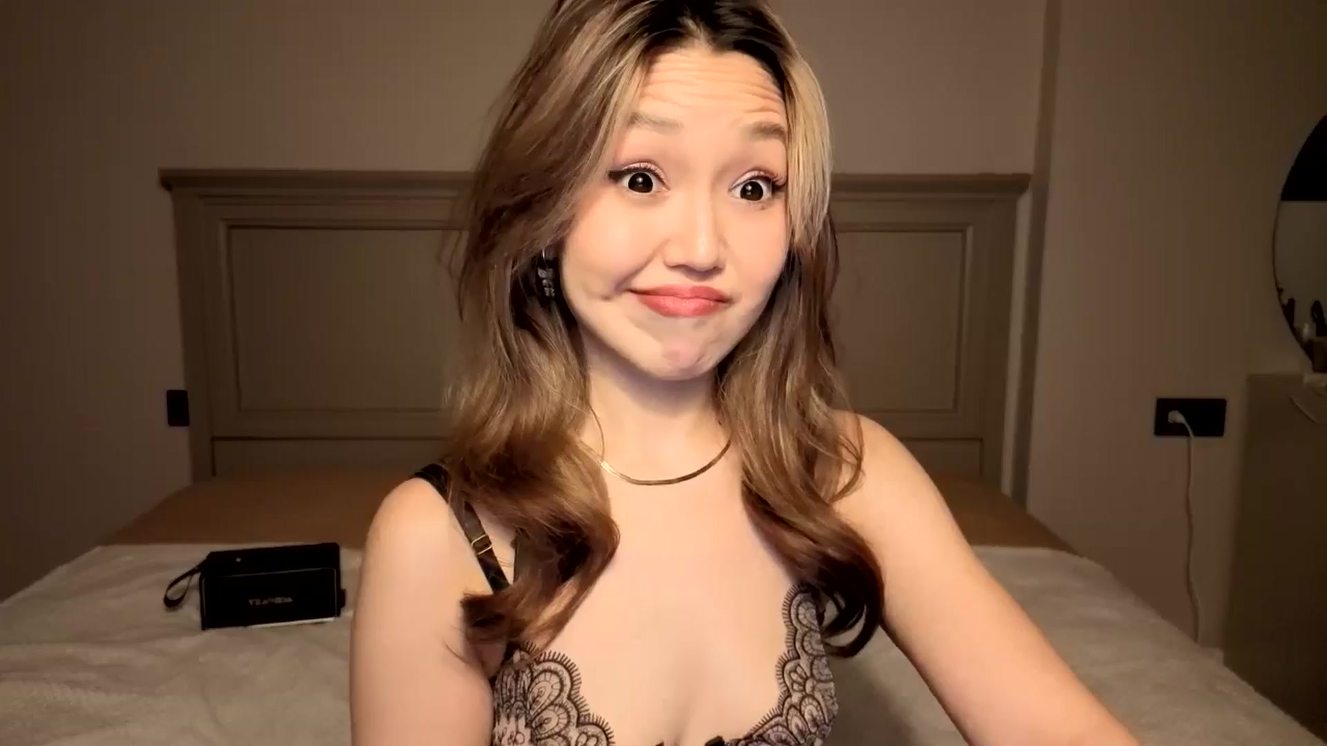 Gallery image thumbnail from Mellifluous_'s myfreecams stream on, 12/01/2025, 05:56 image 7 of 20