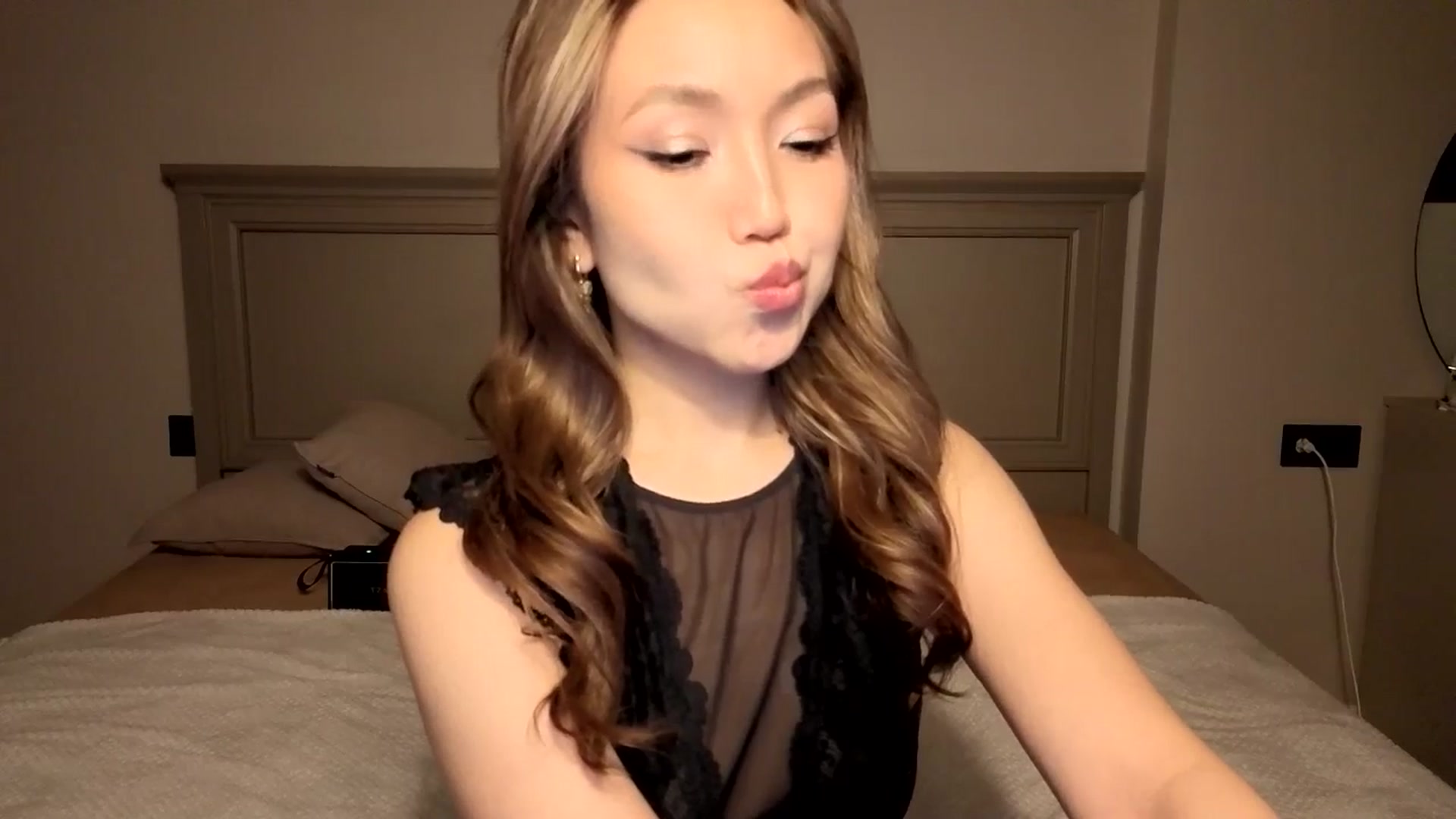 Gallery image thumbnail from Mellifluous_'s myfreecams stream on, 12/07/2025, 05:33 image 2 of 20
