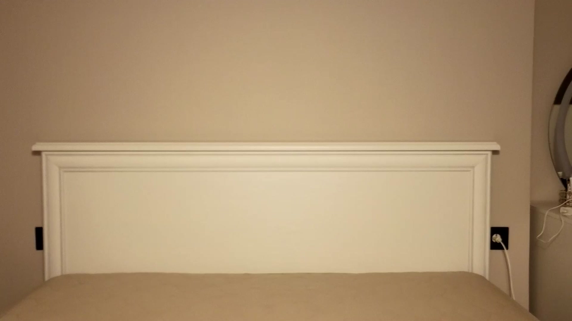 Gallery image thumbnail from Mellifluous_'s myfreecams stream on, 12/22/2025, 05:11 image 12 of 20