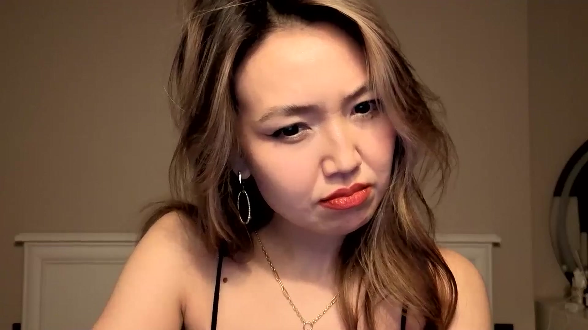 Gallery image thumbnail from Mellifluous_'s myfreecams stream on, 12/22/2025, 10:09 image 8 of 20