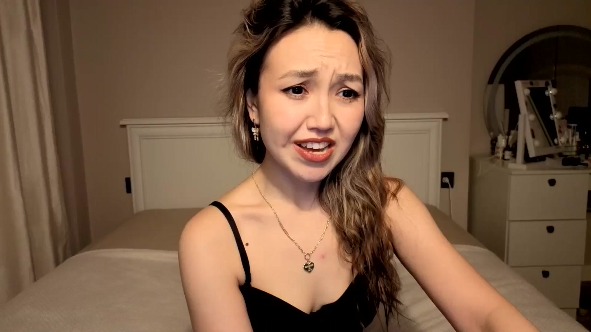 Gallery image thumbnail from Mellifluous_'s myfreecams stream on, 12/23/2025, 09:15 image 3 of 20