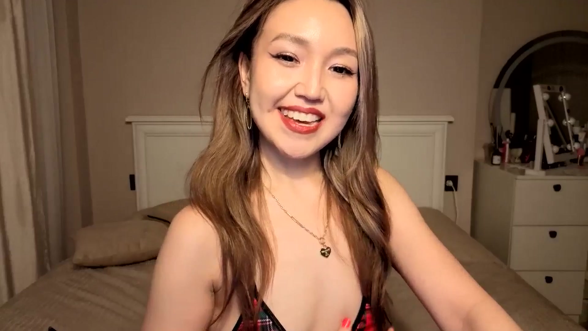 Gallery image thumbnail from Mellifluous_'s myfreecams stream on, 12/30/2025, 07:15 image 20 of 20