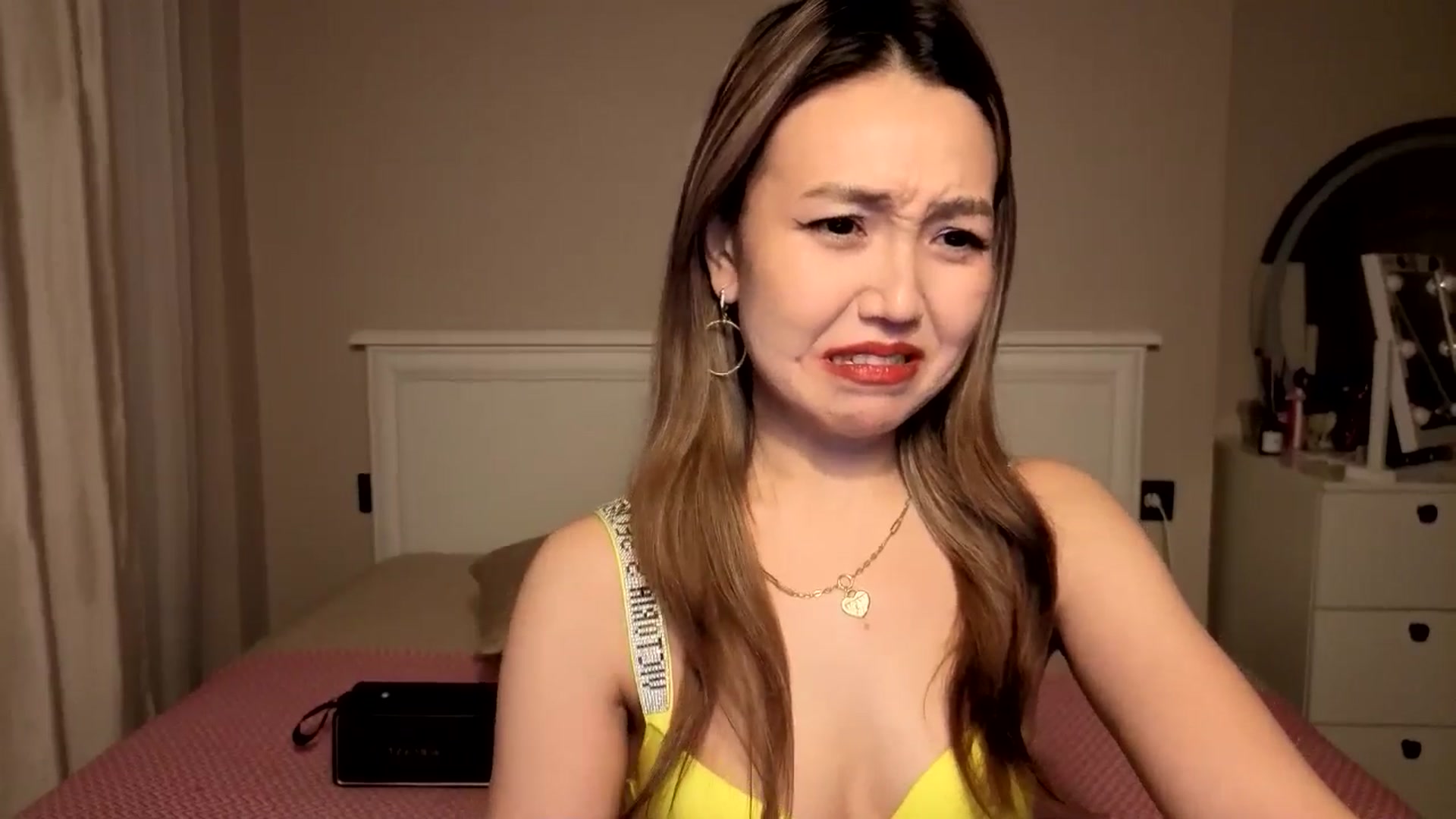 Gallery image thumbnail from Mellifluous_'s myfreecams stream on, 12/30/2025, 09:15 image 6 of 20