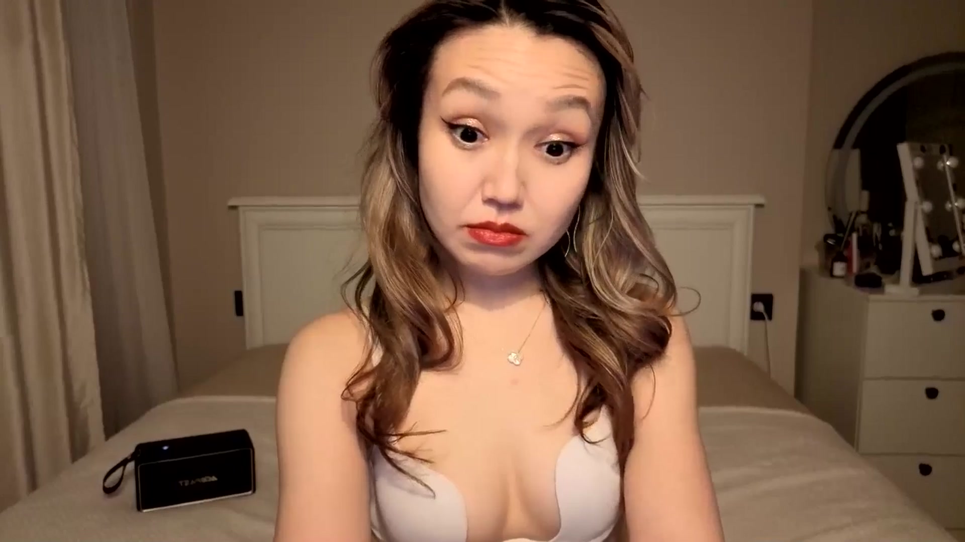 Gallery image thumbnail from Mellifluous_'s myfreecams stream on, 01/02/2026, 07:21 image 3 of 20