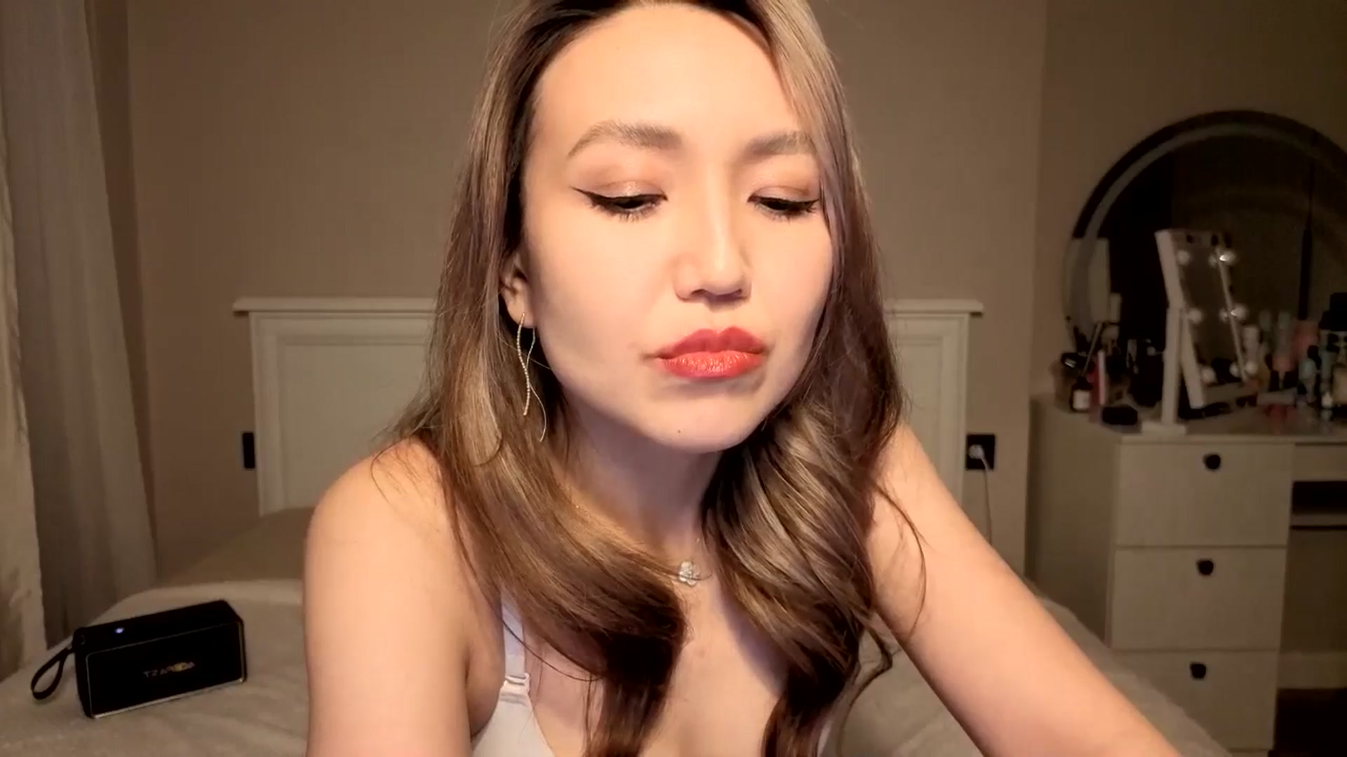 Gallery image thumbnail from Mellifluous_'s myfreecams stream on, 01/02/2026, 09:50 image 20 of 20