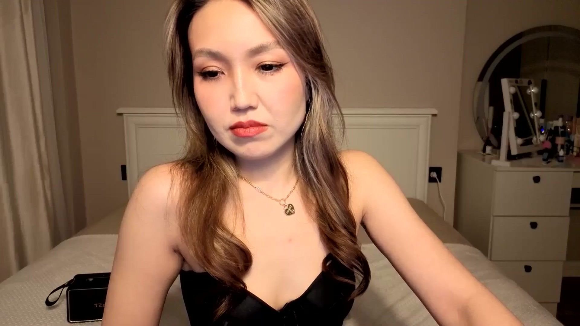 Gallery image thumbnail from Mellifluous_'s myfreecams stream on, 01/08/2026, 09:31 image 4 of 20