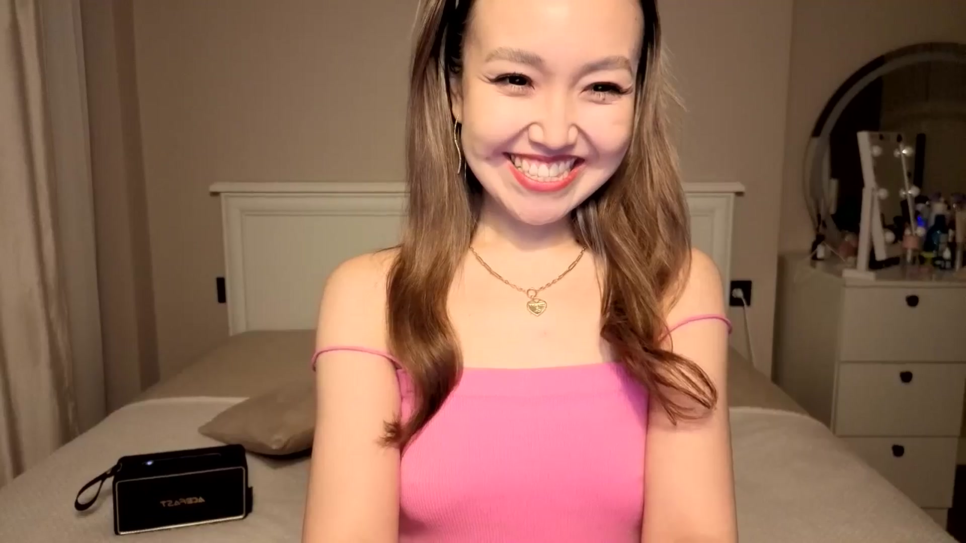 Gallery image thumbnail from Mellifluous_'s myfreecams stream on, 01/09/2026, 07:20 image 7 of 20