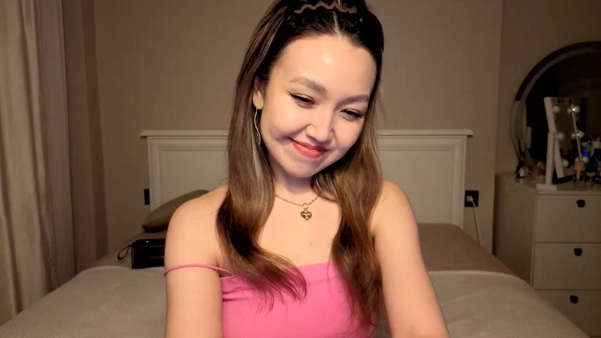 Gallery image thumbnail from Mellifluous_'s myfreecams stream on, 01/09/2026, 07:20 image 20 of 20