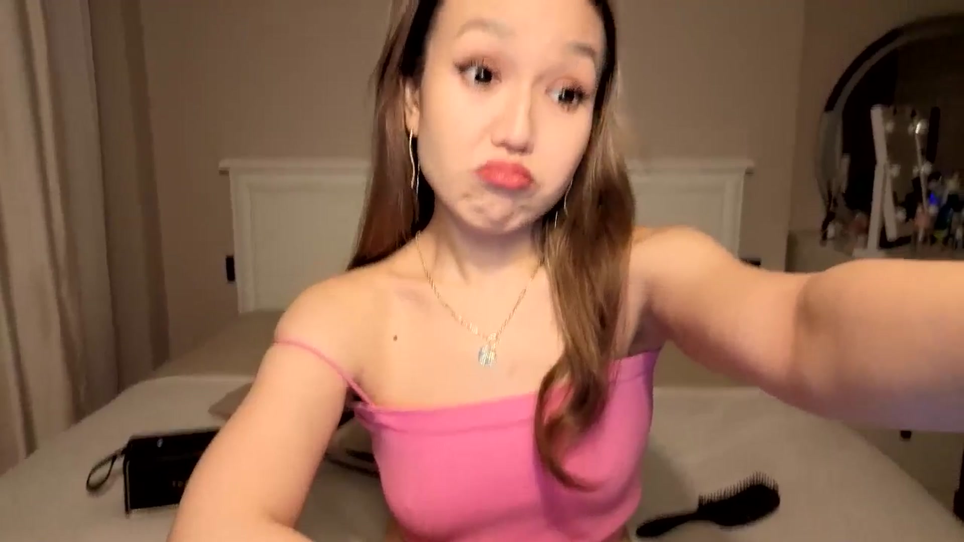 Gallery image thumbnail from Mellifluous_'s myfreecams stream on, 01/09/2026, 07:20 image 6 of 20