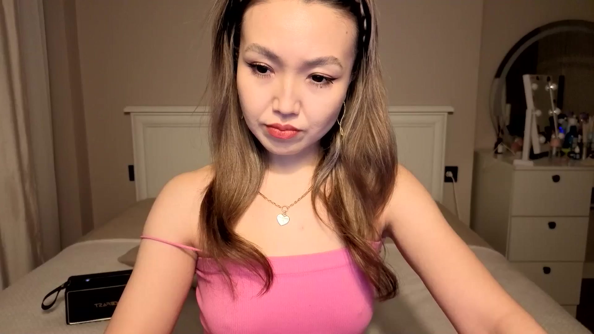 Gallery image thumbnail from Mellifluous_'s myfreecams stream on, 01/09/2026, 07:20 image 2 of 20