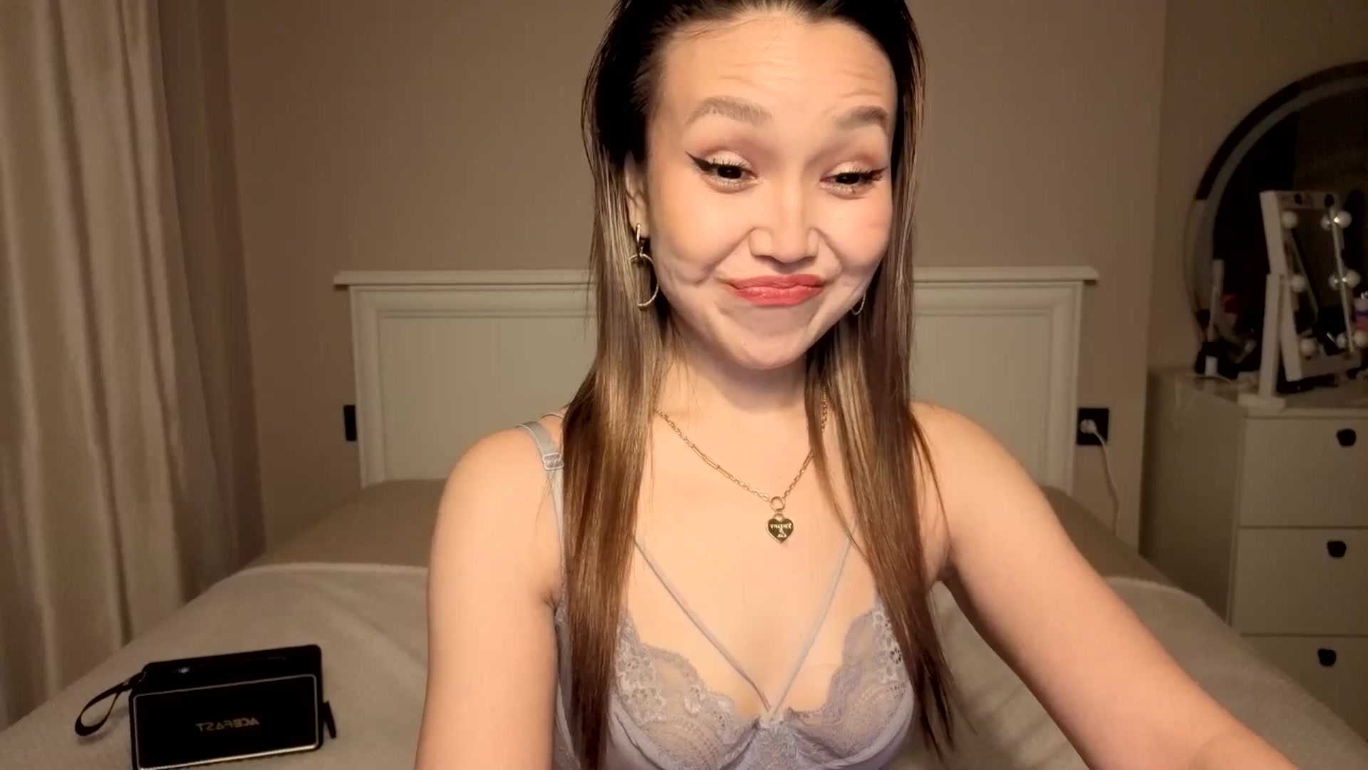 Gallery image thumbnail from Mellifluous_'s myfreecams stream on, 01/10/2026, 05:46 image 12 of 20