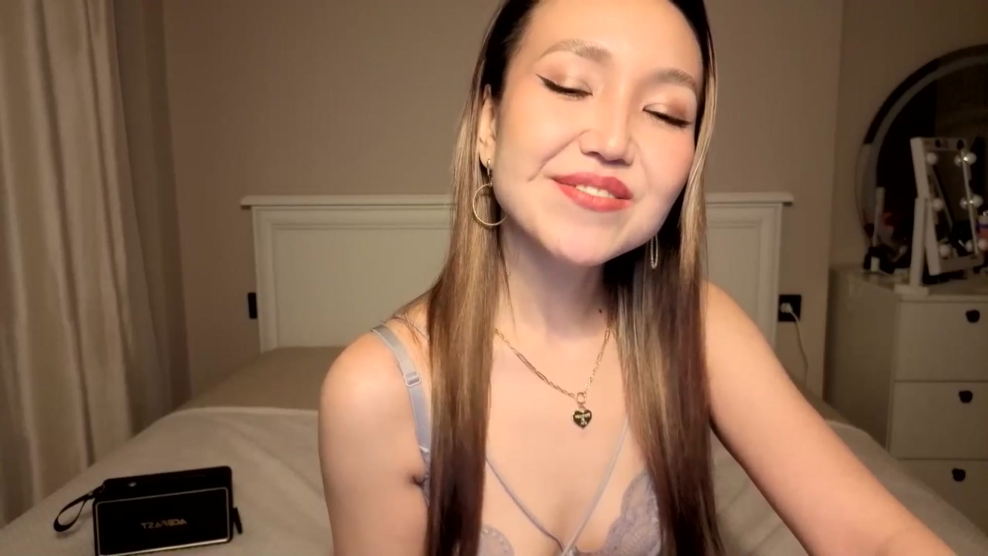 Gallery image thumbnail from Mellifluous_'s myfreecams stream on, 01/10/2026, 05:46 image 18 of 20