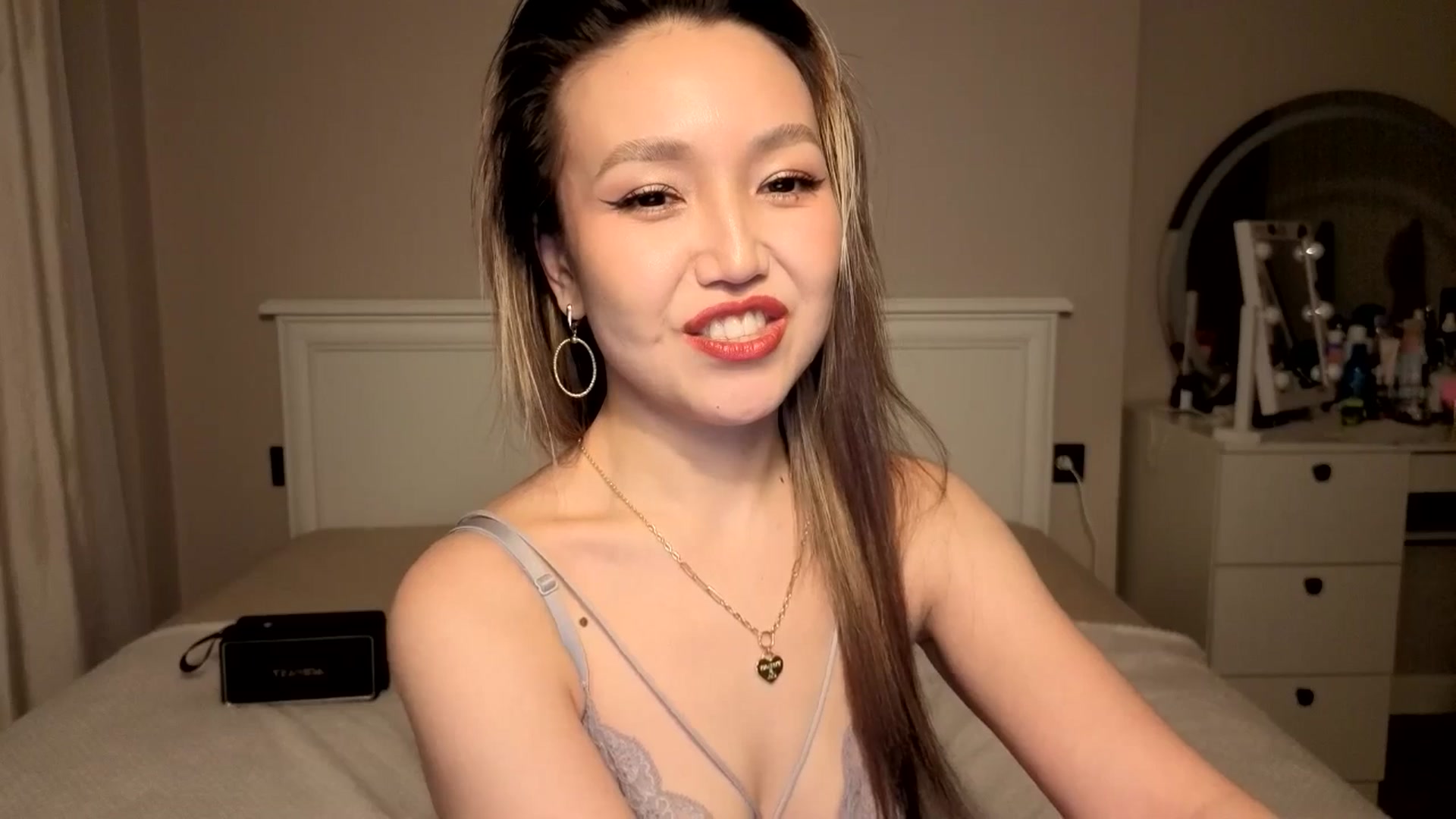 Gallery image thumbnail from Mellifluous_'s myfreecams stream on, 01/10/2026, 07:11 image 16 of 20