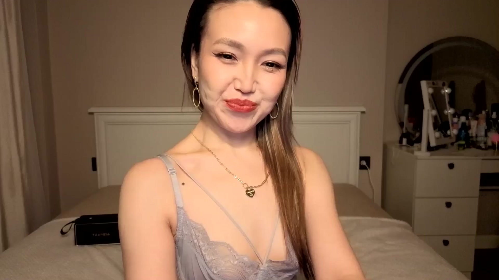 Gallery image thumbnail from Mellifluous_'s myfreecams stream on, 01/10/2026, 07:11 image 7 of 20