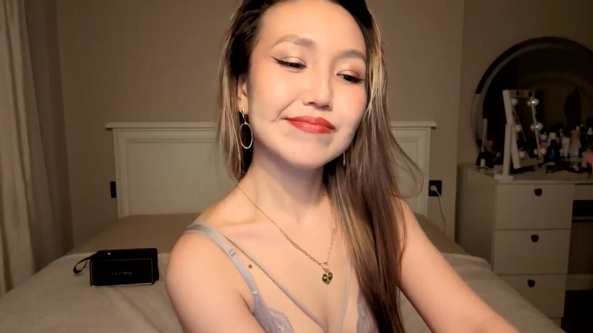Gallery image thumbnail from Mellifluous_'s myfreecams stream on, 01/10/2026, 07:11 image 15 of 20