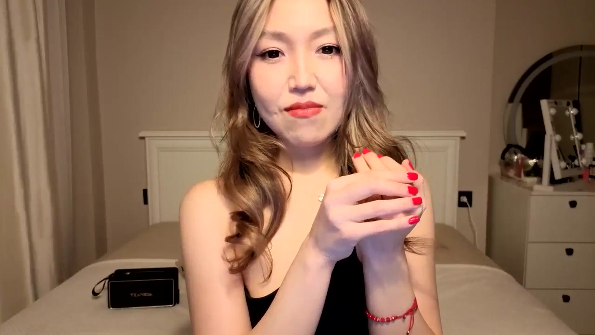 Gallery image thumbnail from Mellifluous_'s myfreecams stream on, 01/15/2026, 05:24 image 9 of 20