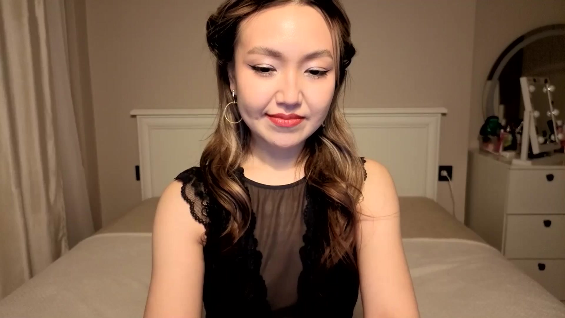 Gallery image thumbnail from Mellifluous_'s myfreecams stream on, 01/16/2026, 06:58 image 1 of 20