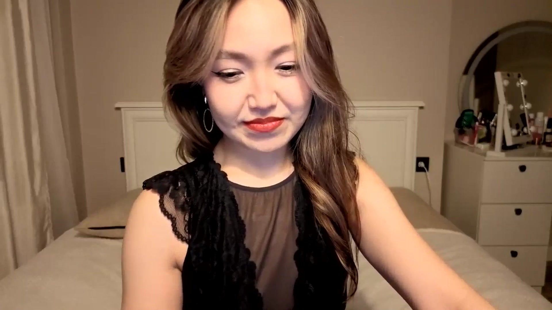 Gallery image thumbnail from Mellifluous_'s myfreecams stream on, 01/16/2026, 07:54 image 12 of 20