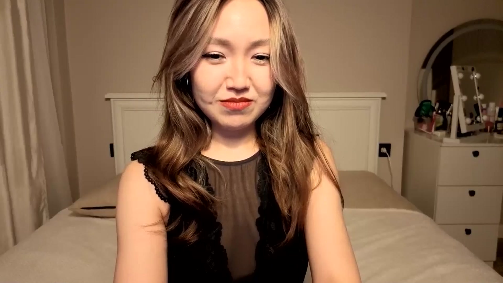 Gallery image thumbnail from Mellifluous_'s myfreecams stream on, 01/16/2026, 07:54 image 6 of 20