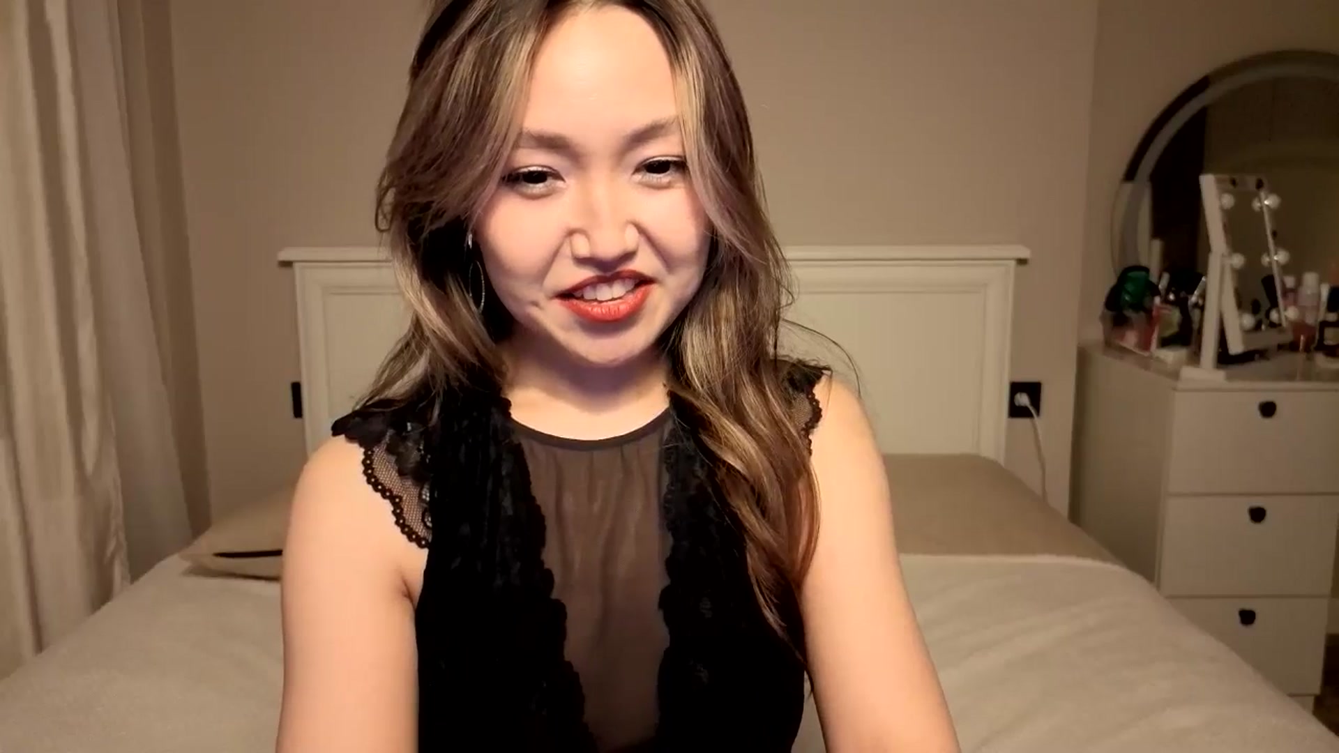 Gallery image thumbnail from Mellifluous_'s myfreecams stream on, 01/16/2026, 07:54 image 19 of 20