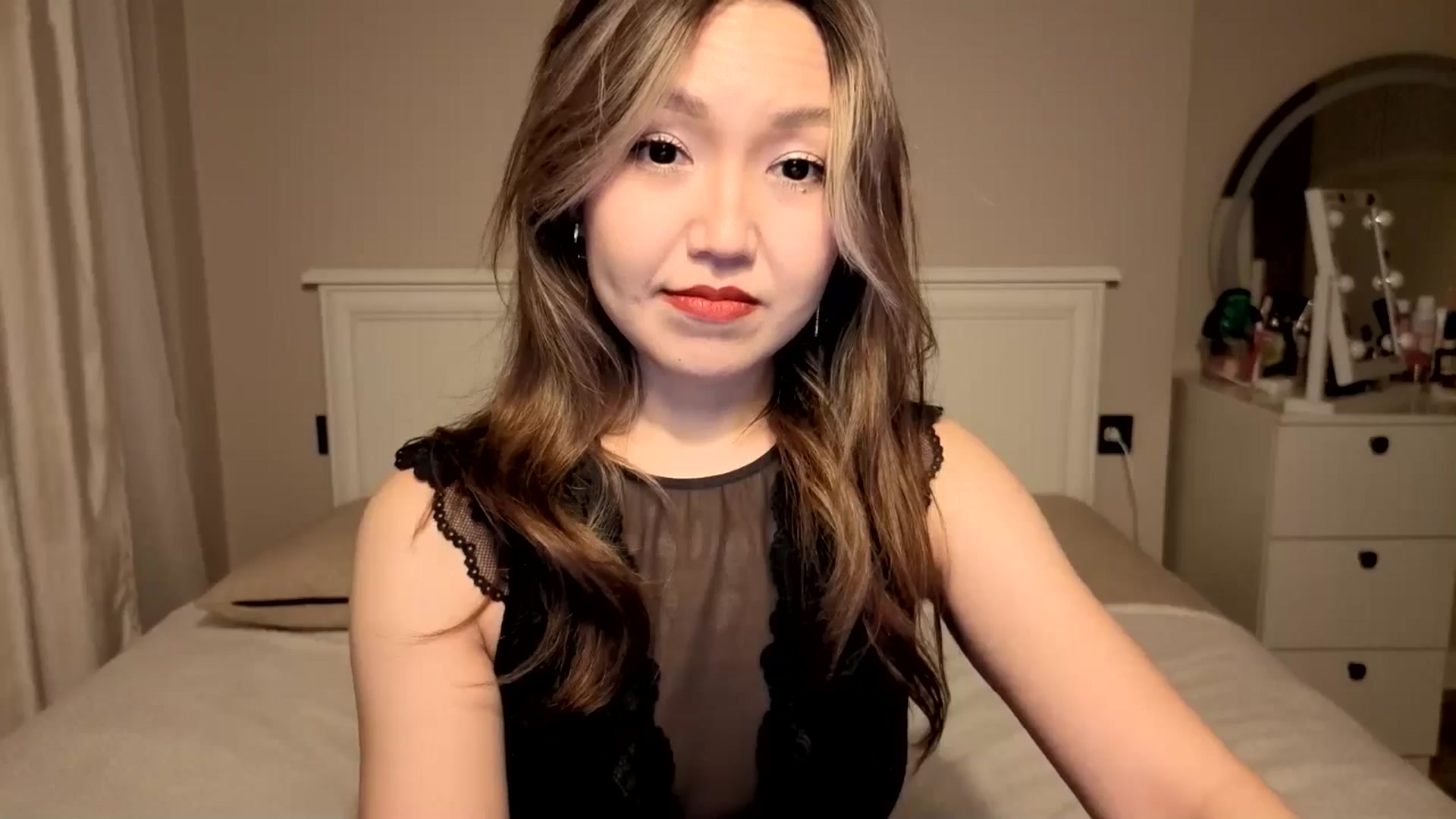 Gallery image thumbnail from Mellifluous_'s myfreecams stream on, 01/16/2026, 07:54 image 4 of 20
