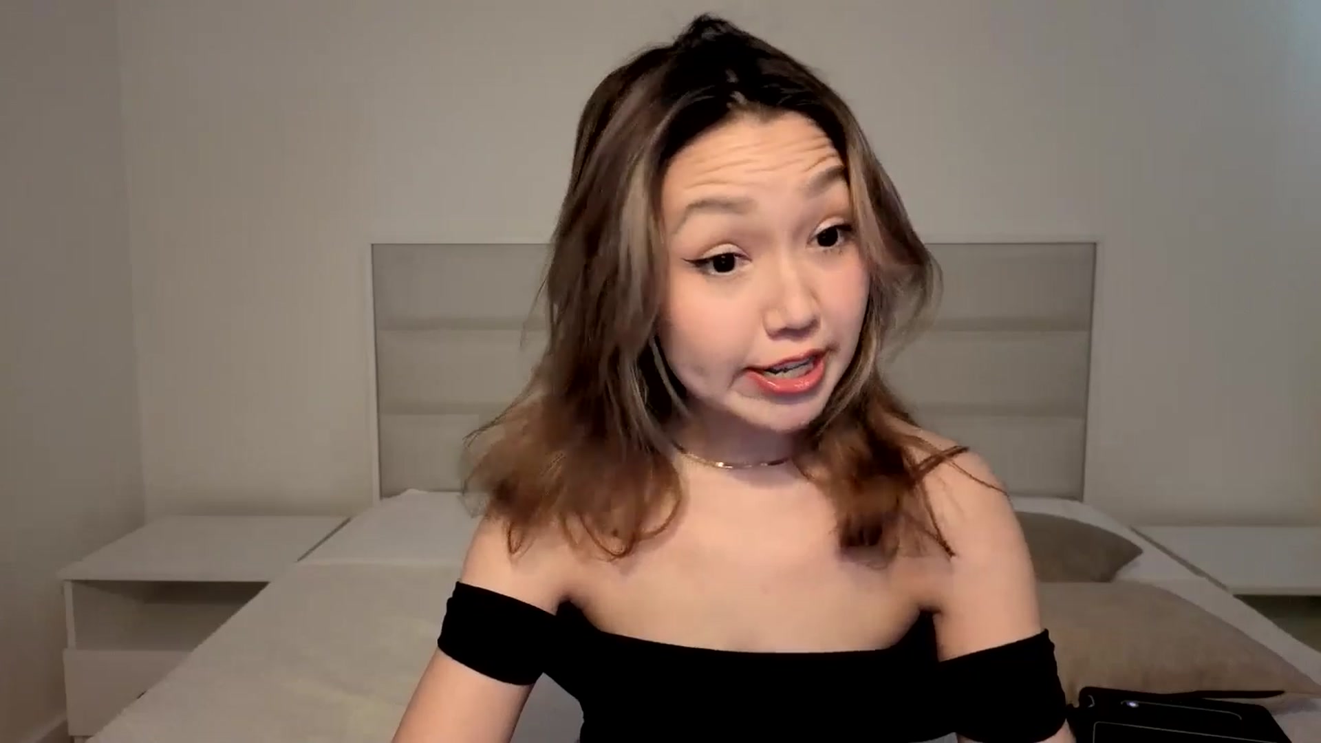 Gallery image thumbnail from Mellifluous_'s myfreecams stream on, 01/28/2026, 06:46 image 15 of 20