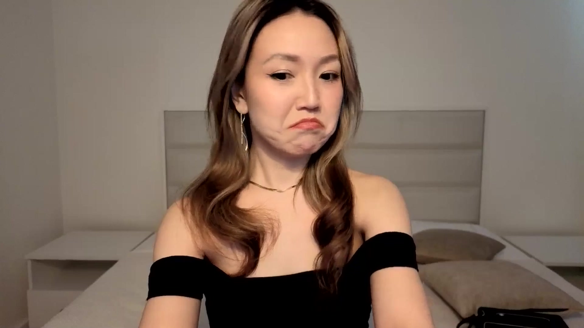 Gallery image thumbnail from Mellifluous_'s myfreecams stream on, 01/28/2026, 06:46 image 10 of 20