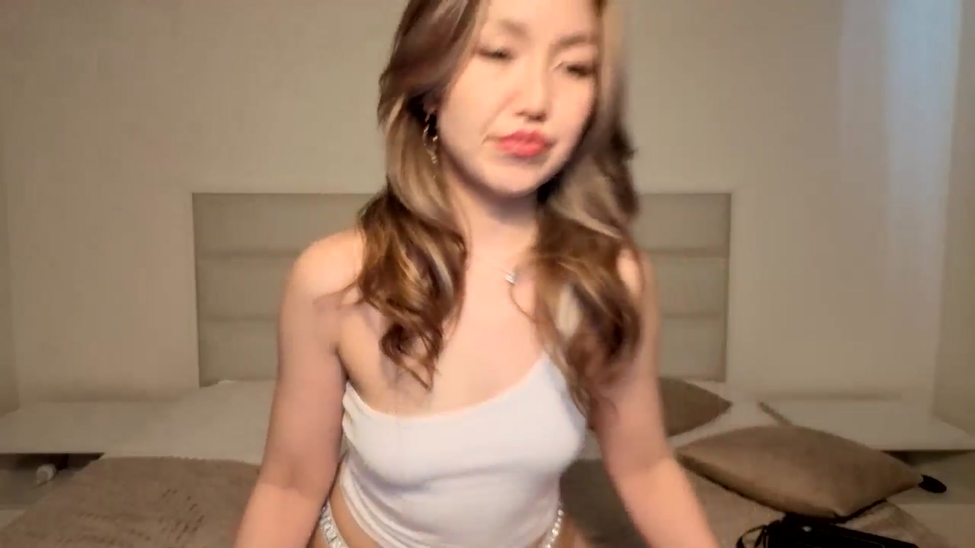 Gallery image thumbnail from Mellifluous_'s myfreecams stream on, 02/13/2026, 09:42 image 3 of 20