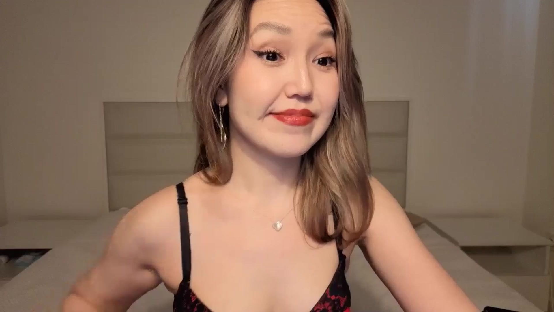 Gallery image thumbnail from Mellifluous_'s myfreecams stream on, 02/23/2026, 08:08 image 6 of 20