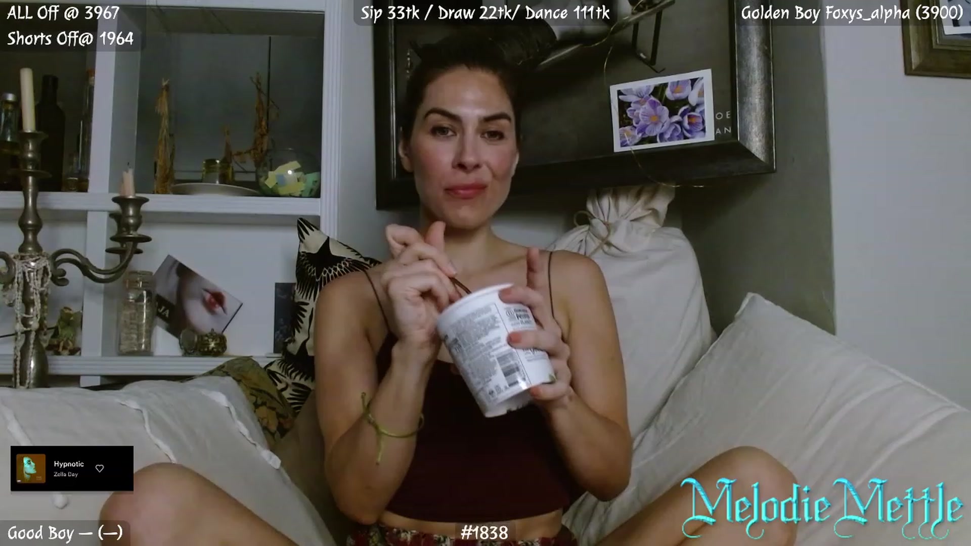 Gallery image thumbnail from MelodieMettle's myfreecams stream on, 07/18/2023, 04:05 image 2 of 20