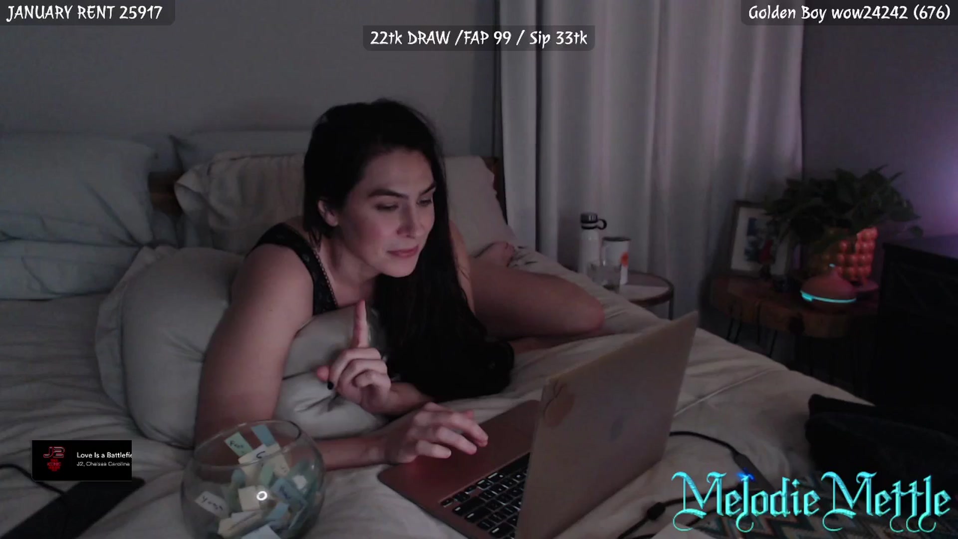 Gallery image thumbnail from MelodieMettle's myfreecams stream on, 01/21/2024, 09:04 image 17 of 20