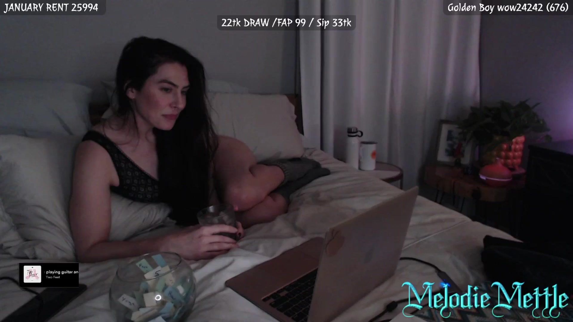 Gallery image thumbnail from MelodieMettle's myfreecams stream on, 01/21/2024, 09:04 image 12 of 20