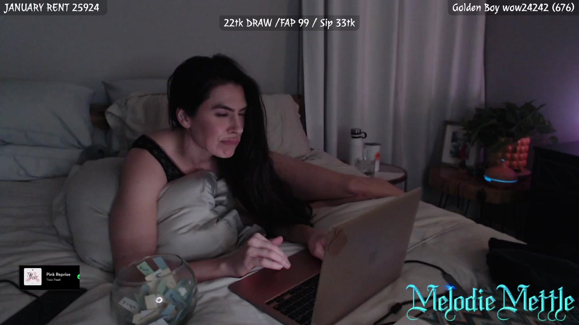 Gallery image thumbnail from MelodieMettle's myfreecams stream on, 01/21/2024, 09:04 image 15 of 20