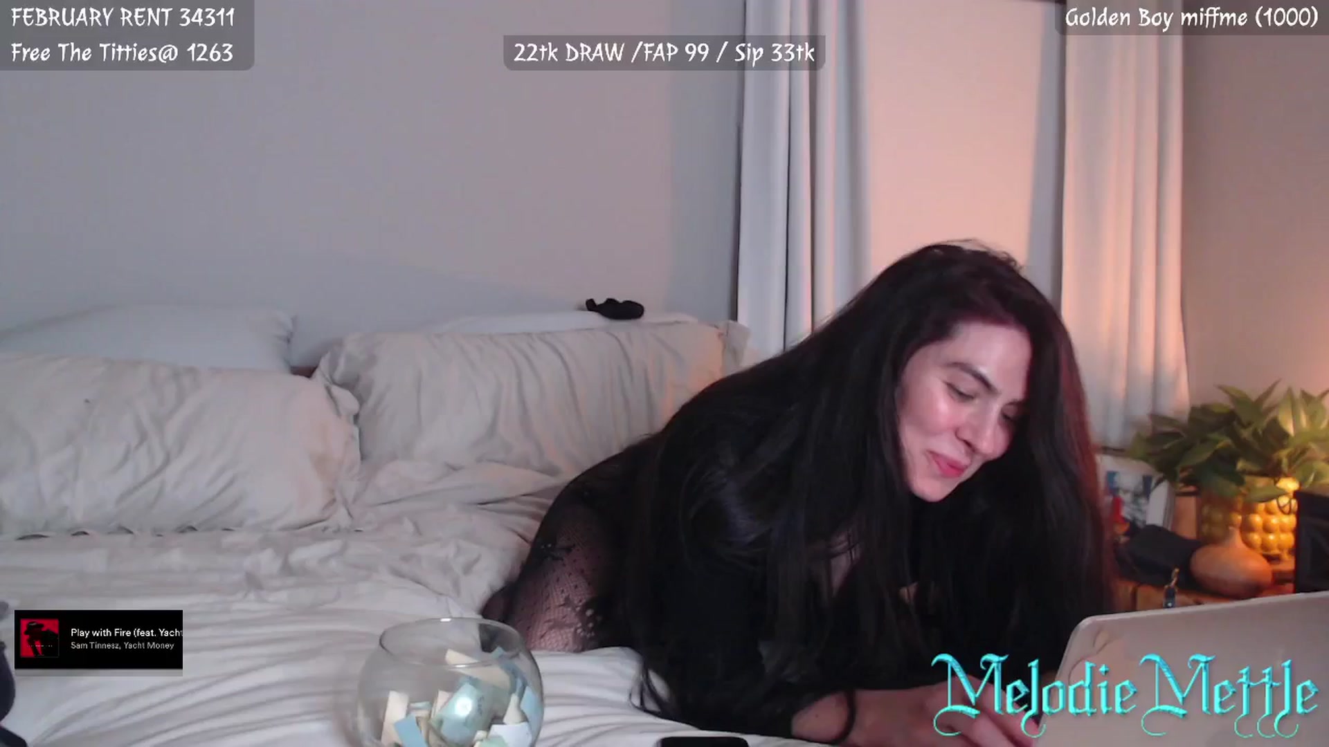 Gallery image thumbnail from MelodieMettle's myfreecams stream on, 02/03/2024, 09:16 image 9 of 20