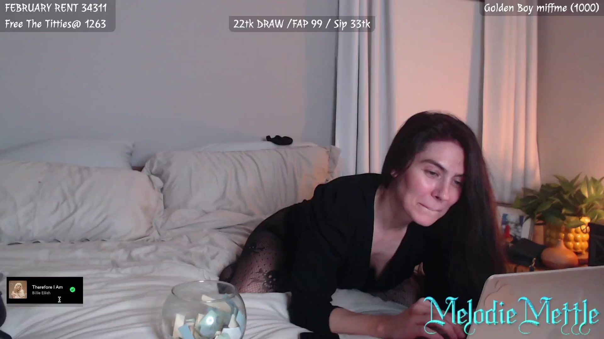 Gallery image thumbnail from MelodieMettle's myfreecams stream on, 02/03/2024, 09:16 image 11 of 20