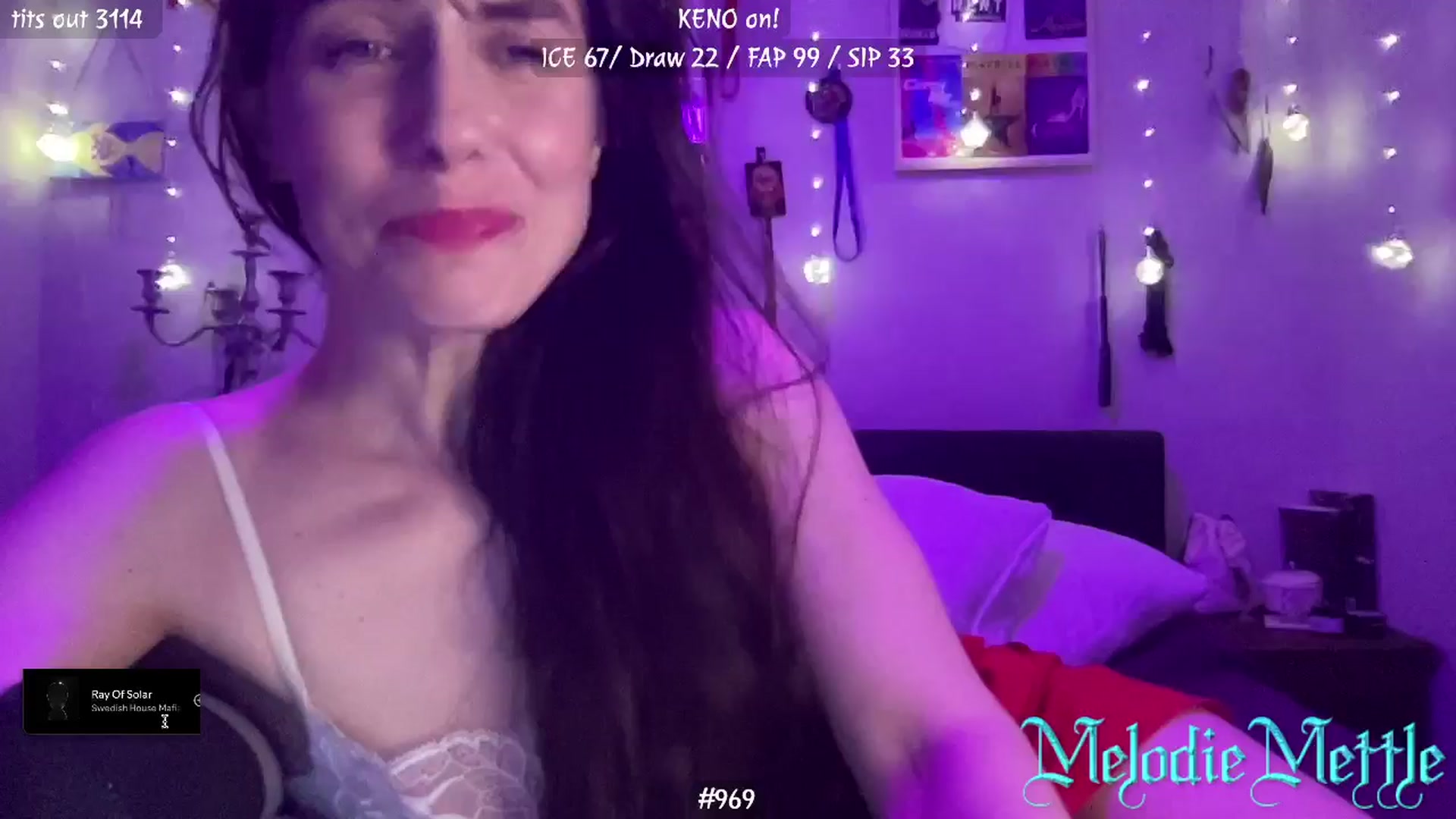 Gallery image thumbnail from MelodieMettle's myfreecams stream on, 08/18/2024, 08:29 image 10 of 20